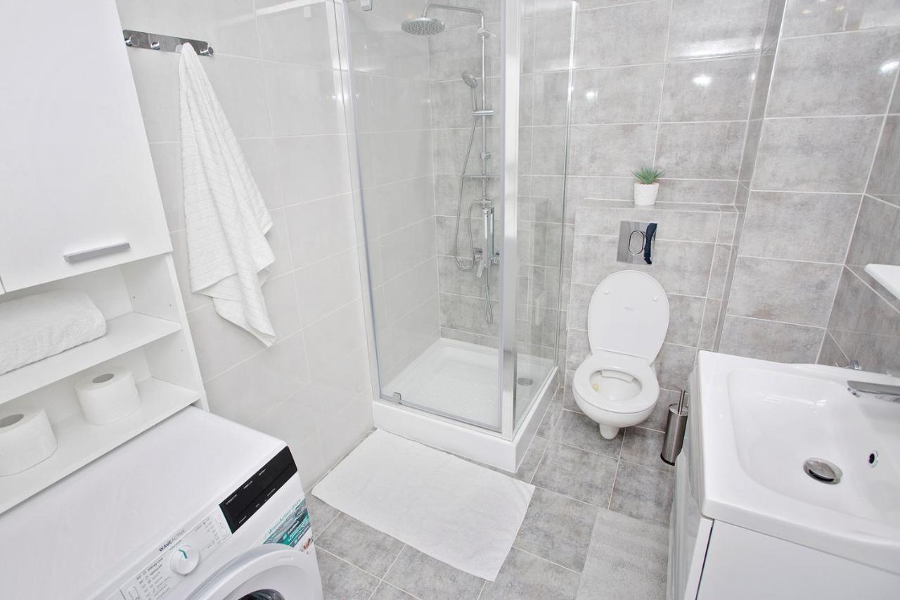 Panoramic Studio Oradea Buitenkant foto